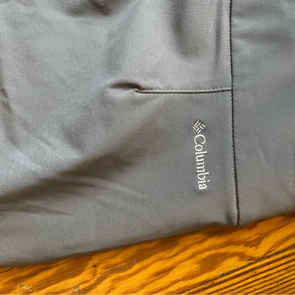 NWOT Colombia stretchy joggers excellent condition - Picture 2 of 4